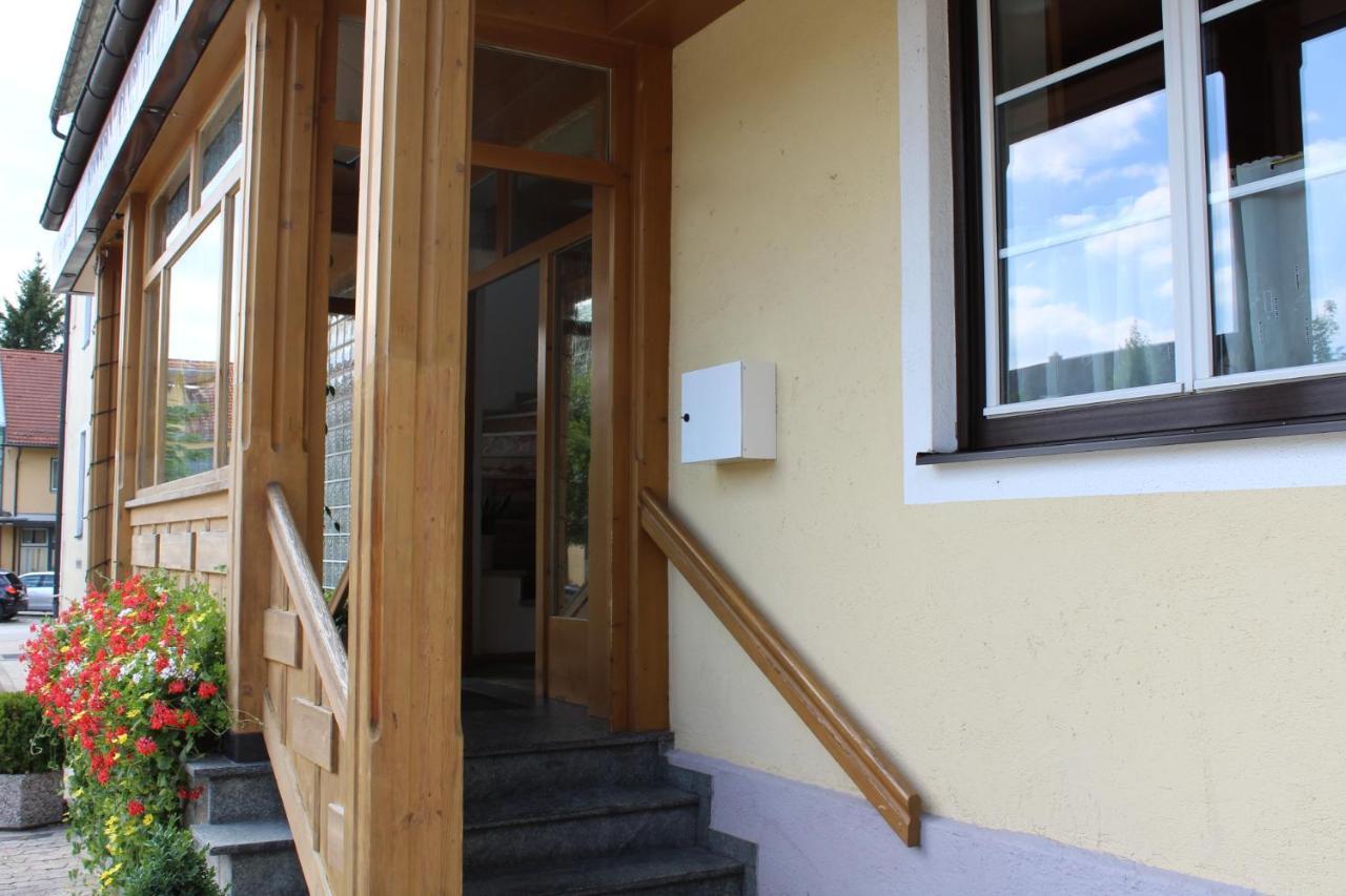 Hotel Und Gasthof Soller Ismaning Dış mekan fotoğraf